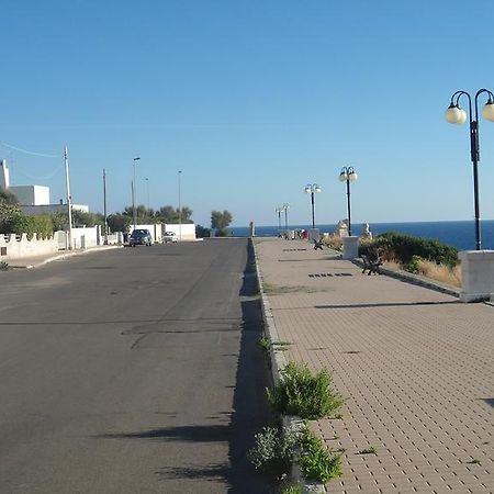 Attico Panoramico Lejlighed Santa Maria di Leuca Værelse billede
